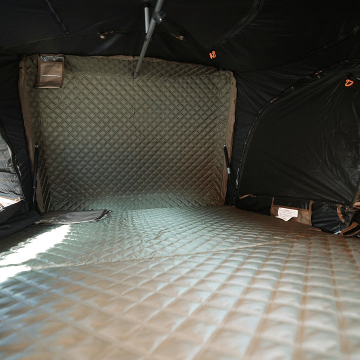 23 Zero Armadillo® A2 & A3 - Side Opening Hard Shell Roof Top Tent