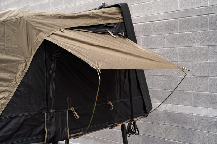 Desert Armor Warrior - Fast Set-up Sleek Style Hard Shell Roof Top Tent