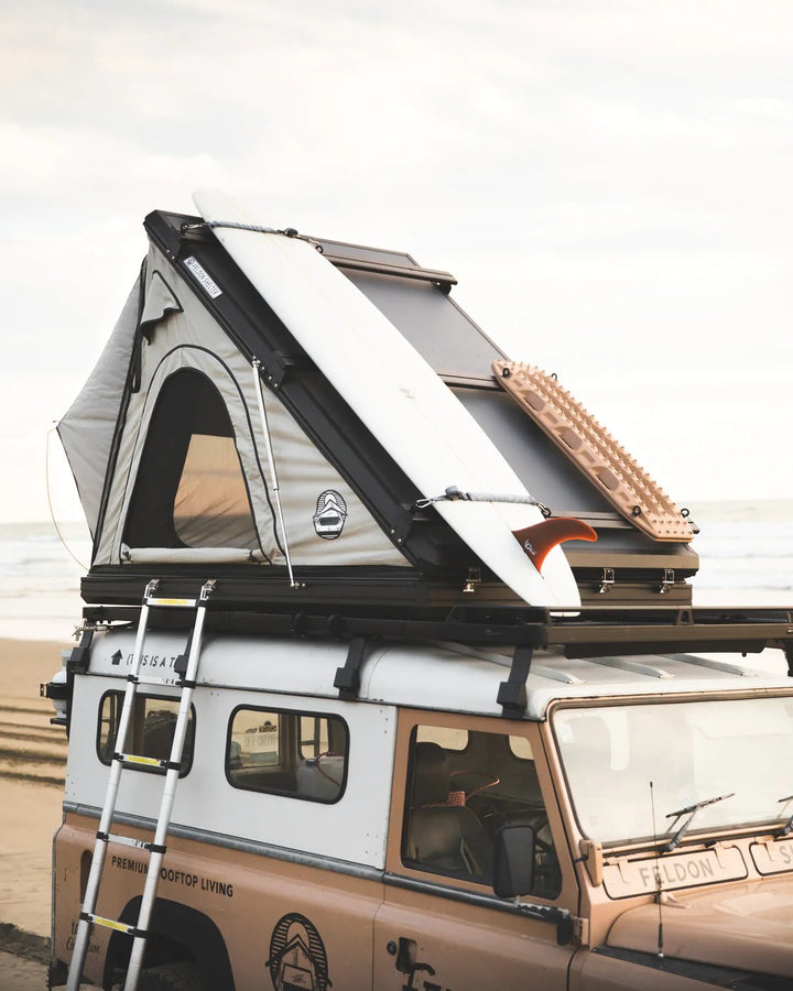 Feldon Shelter Hawk's Nest - Wide - Quick Set-up Hard Shell Roof Top Tent